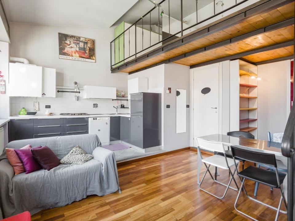 Apartamento Luminoso Appartamentino In Centro Per 4